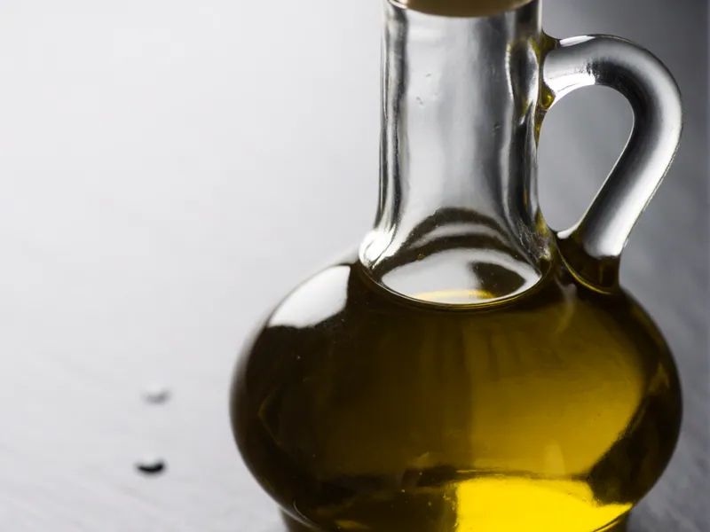 Olive oil at Woodside Pizza, Woodside NY
